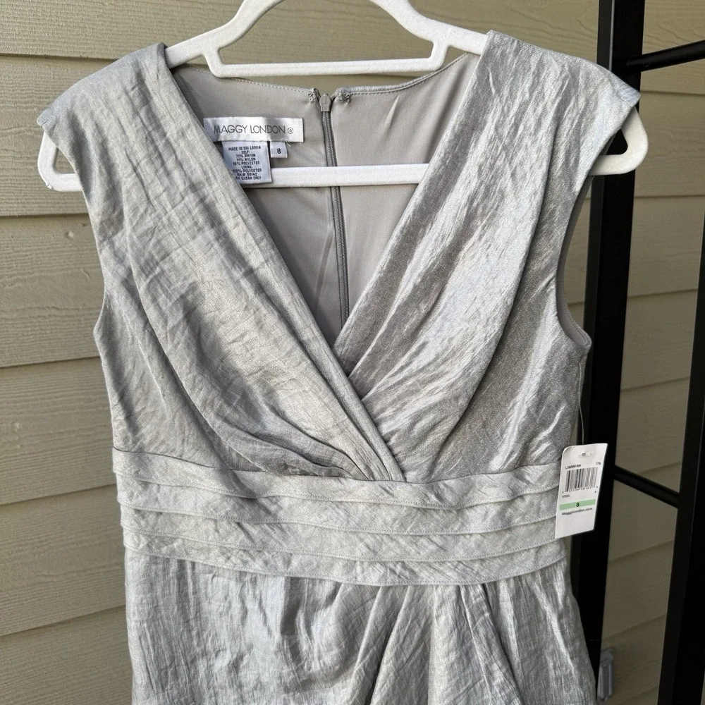 NWT Maggie London Wedding Guest Dress Mother Of The Bride‎ Size 8 Silver